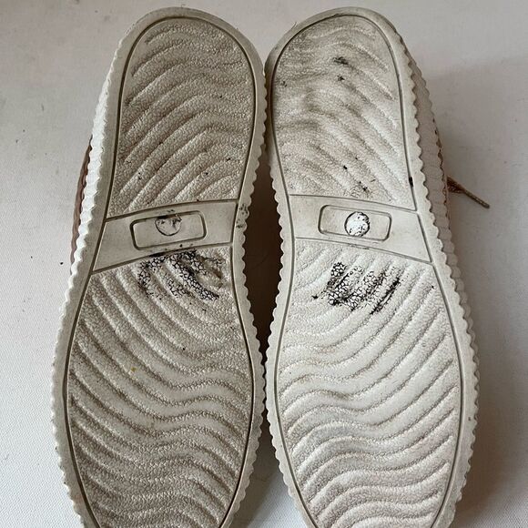 Herstyle Stacey Rose gold low top lace up sneakers size 8 - Picture 8 of 10